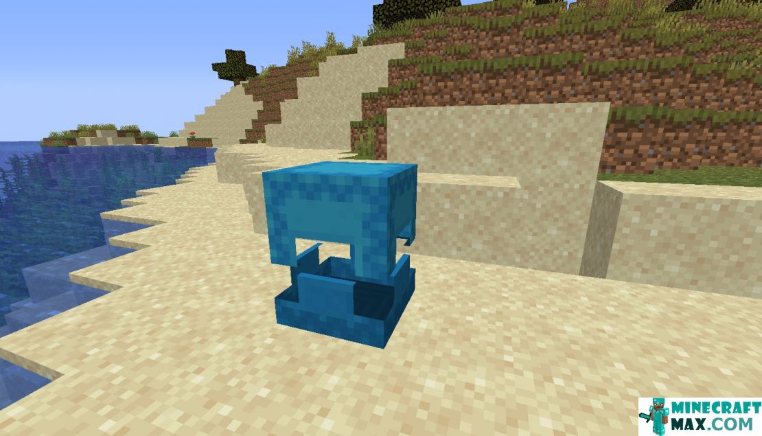How to make Blue Shulker Crate in Minecraft | Screenshot 1