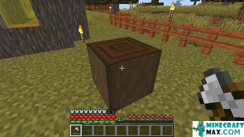 How to make Hewn dark oak log in Minecraft | Screenshot 1